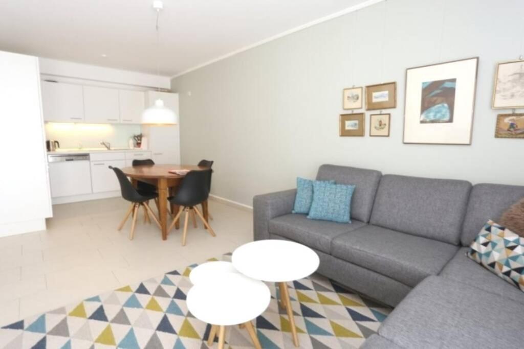 Large Family Retro Flat In City Center- Large Terrace & Garden View, Free Parking Люксембург Экстерьер фото
